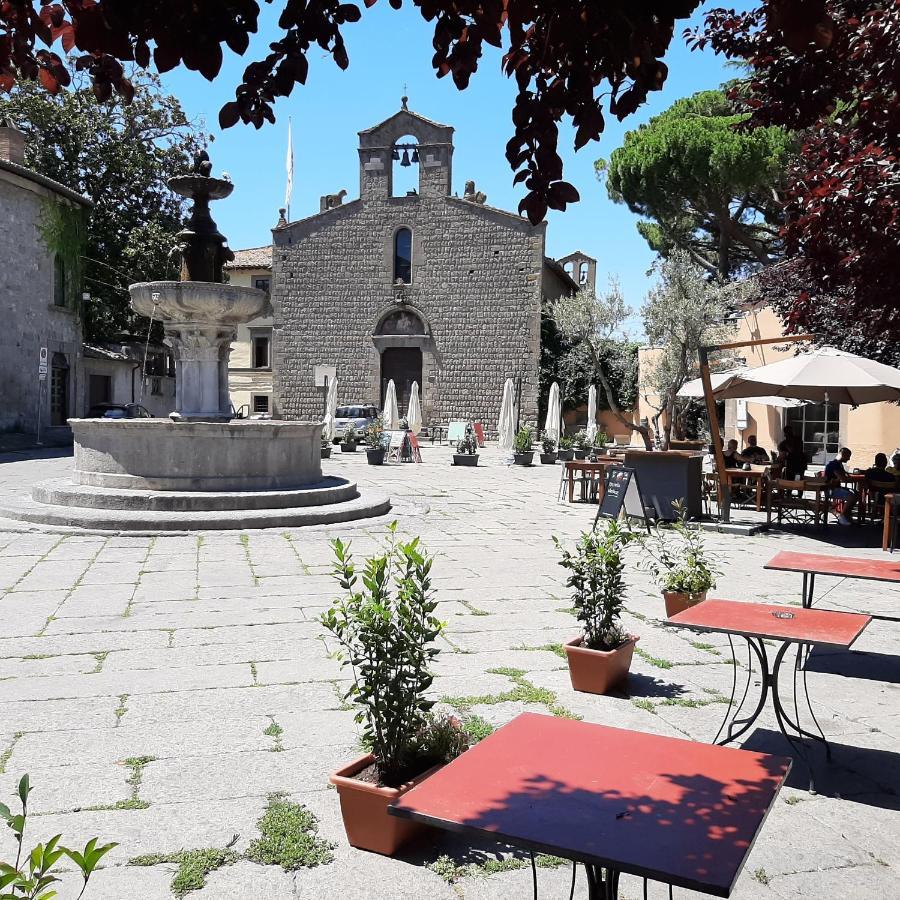 Al22 Di Piazza Del Gesu Hotel Viterbo Exterior foto