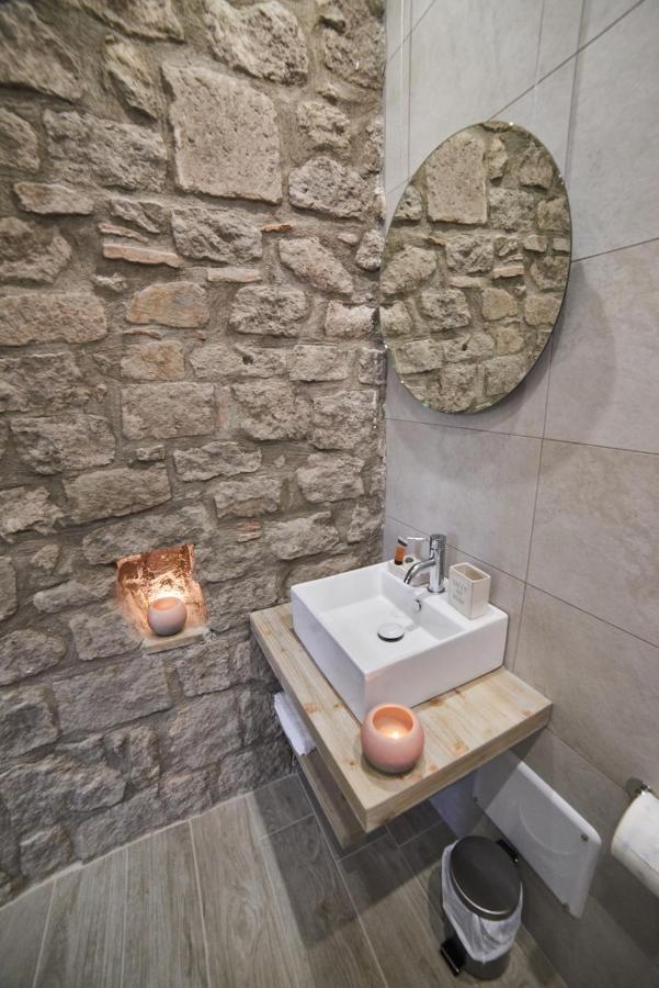 Al22 Di Piazza Del Gesu Hotel Viterbo Exterior foto