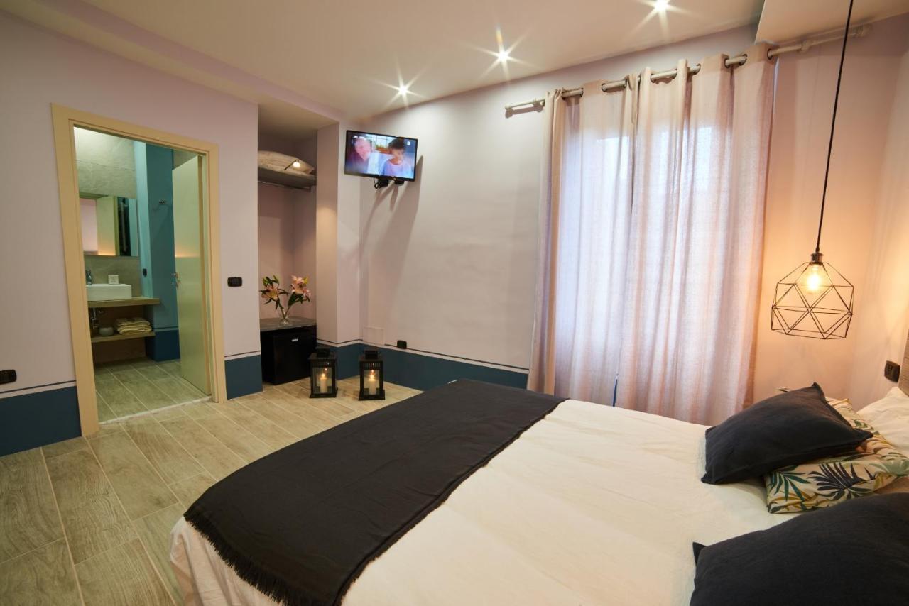 Al22 Di Piazza Del Gesu Hotel Viterbo Exterior foto